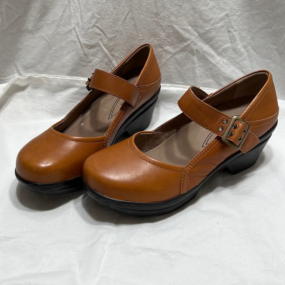 Sanita Nyla Women’s Mary Jane Leather Clogs